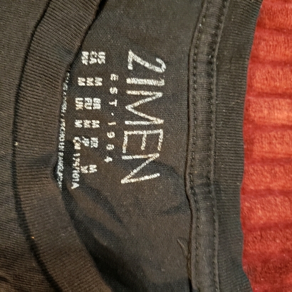 Men Black Short Sleeve Tee - Picture 2 of 3